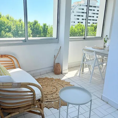 Apartamento 100m De La *